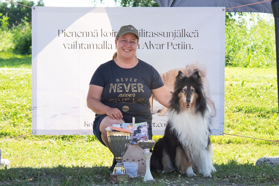 Riemu (FI RTVA BH Ruffenuff Peppermint Twist) on vuoden 2021 collieiden tokomestari.